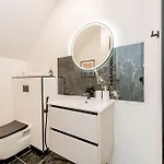 Appartement Joenrannalla, Historiaa Ja Modernia Mukavuutta