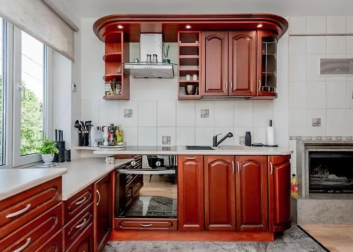 Apartment Joenrannalla, Historiaa Ja Modernia Mukavuutta Parnu